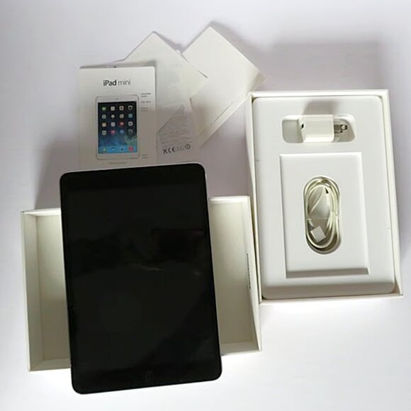 APPLE iPAD MINI 16GB A1432 W/SOFT & HARD CASE BLUETOOTH KEYBOARD BOX BUNDLE + - Picture 2 of 7